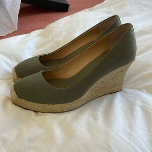J. Crew Green Seville Wedge Espadrille Size 10